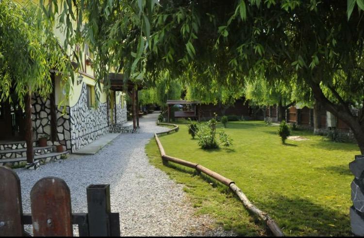 Constantin Si Elena Hotel Dunavăţu de Jos Kültér fotó