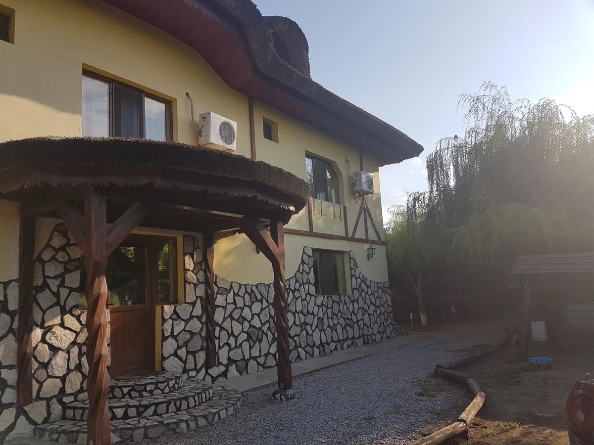 Constantin Si Elena Hotel Dunavăţu de Jos Kültér fotó